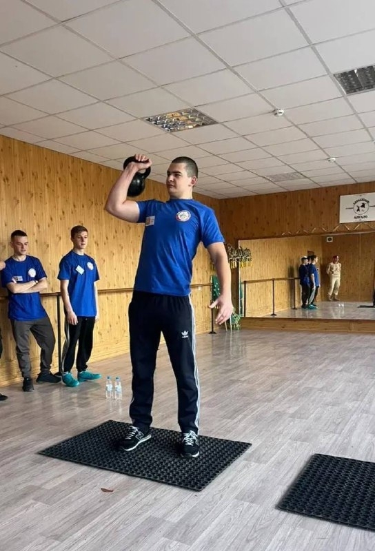 В Майкопе прошли соревнования среди допризывной молодежи