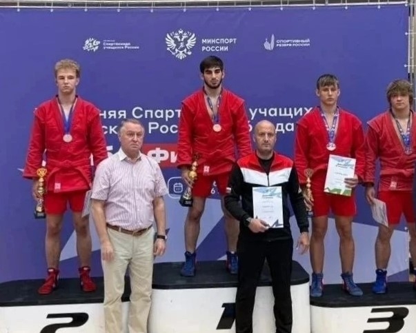 Спортсмен из Понежукая занял первое место на соревнованиях по самбо в Московской области